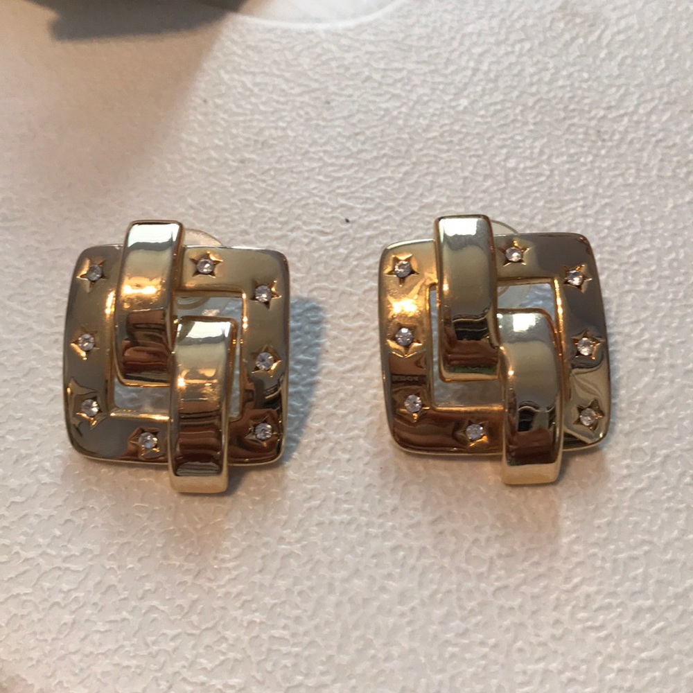 Gold earrings with silver stars